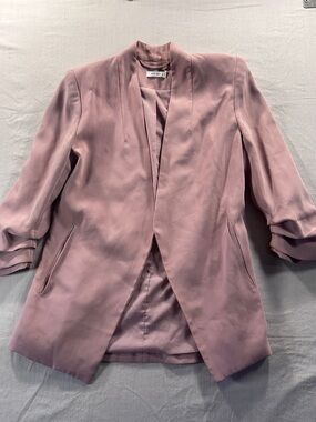 Mod Ref Mauve Open-Front Blazer scrunched sleeves